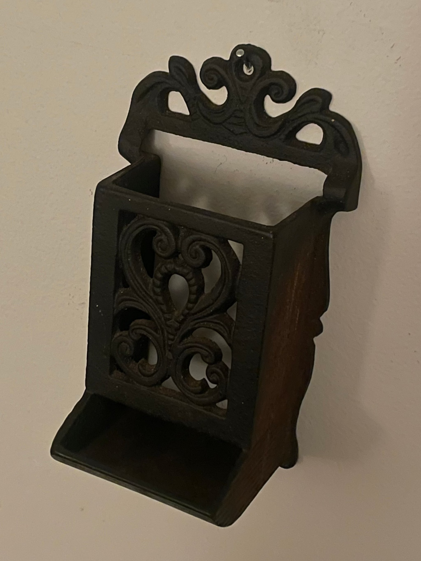 Vintage Cast Iron Match Holder