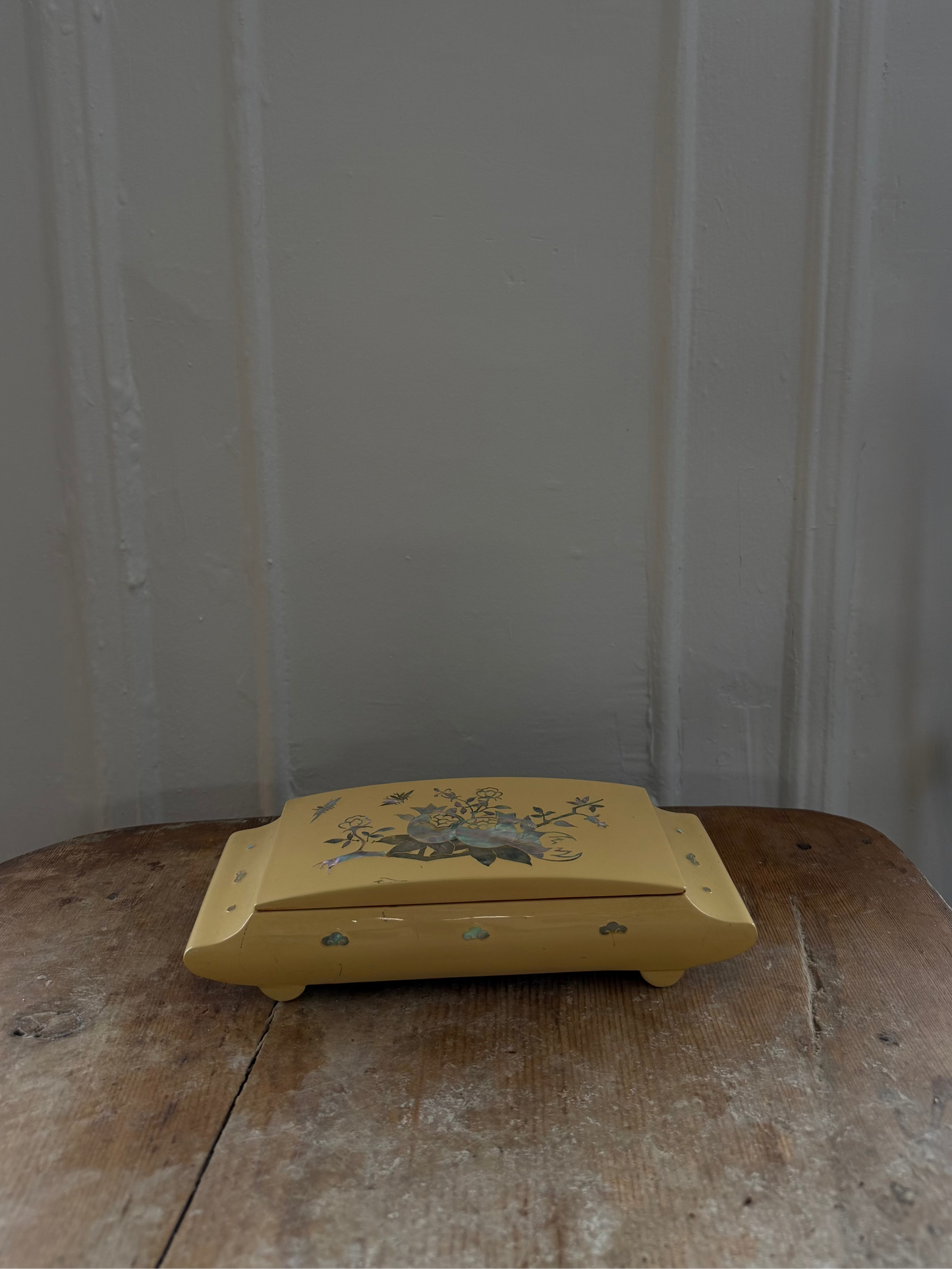 Vintage Japanese Cigarette Box