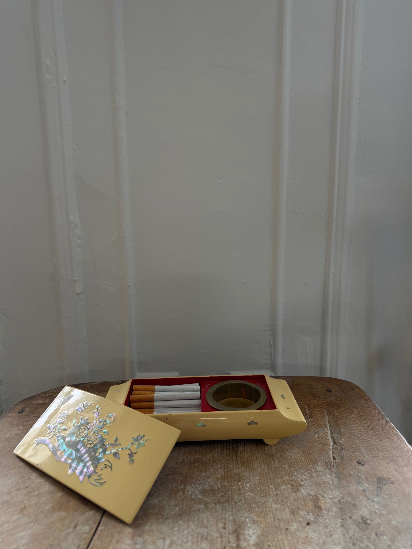 Vintage Japanese Cigarette Box
